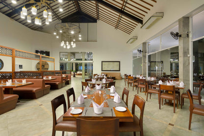 The SOUTH Beach Boutique – Ahangama